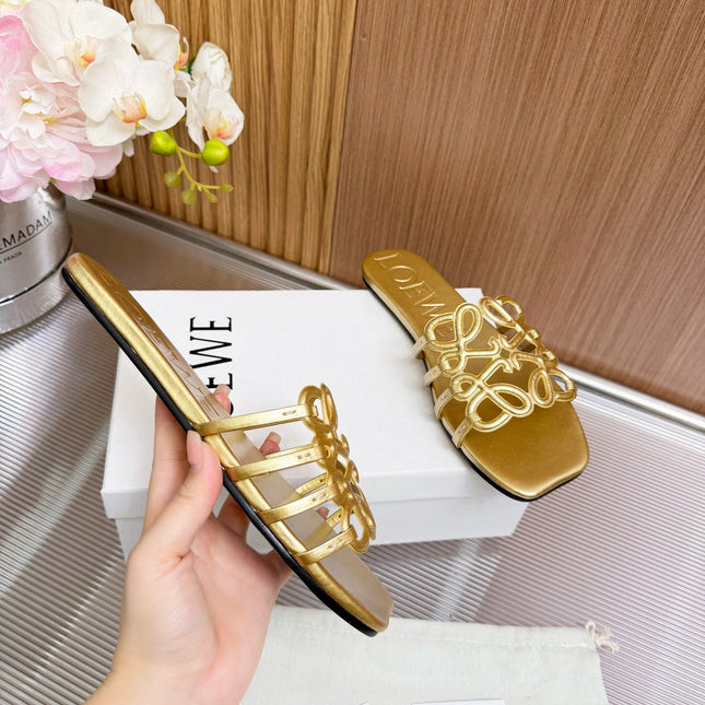LOEWE 26S PETAL ANAGRAM SLIDE IN GOLD SOFT CALFSKIN