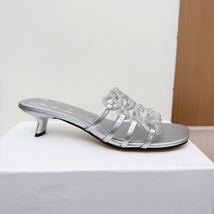 LOEWE 26S PETAL ANAGRAM SLIDE 45MM IN SILVER SOFT CALFSKIN WITH CRYSTALS