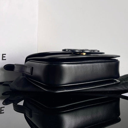 CLASSIQUE TRIOMPHE 22 BLACK SMOOTH CALFSKIN
