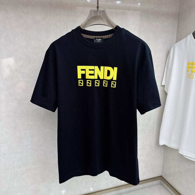 FENDI 26S SHORT SLEEVE T-SHIRT 092