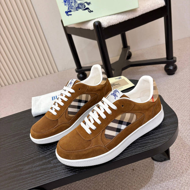 BURBERRY 26S SNEAKERS IN BROWN SUEDE