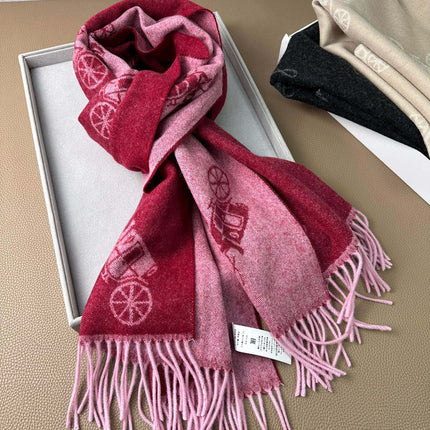 HORSE & CARRIAGE PRINT SCARF 195 CM IN RED PINK 375240