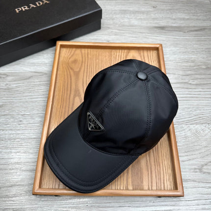 BASEBALL HAT IN BLACK RE-NYLON 214514