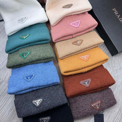 BEANIE HAT IN WHITE WOOL 332394
