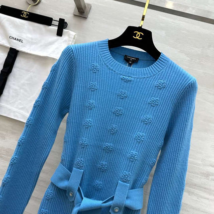 CHANEL 26S SWEATER 675