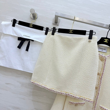CHANEL 26S SKIRT SET 700