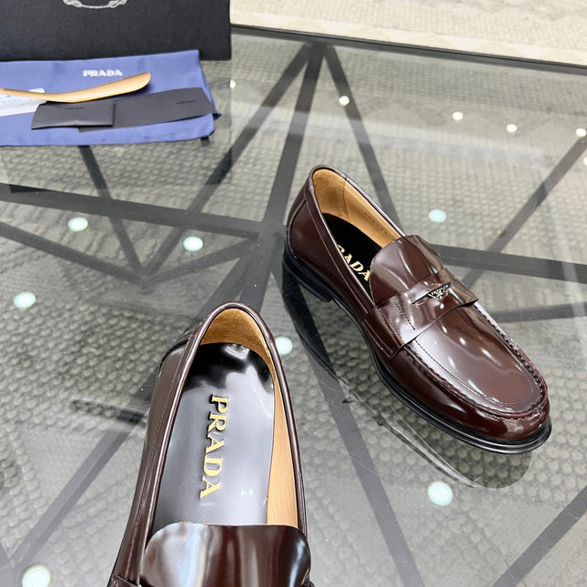 PRA LOAFER IN GLOSSY CHOCOLATE BROWN CALFSKIN