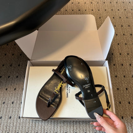 YSL 26S THONG SANDALS IN CHOCOLATE BROWN CALFSKIN WITH GOLD HARDWARE