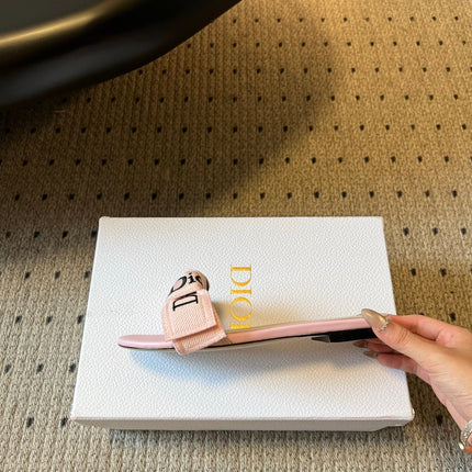 DIOR 26S DWAY SLIDE IN PINK FABRIC AND LAMBSKIN