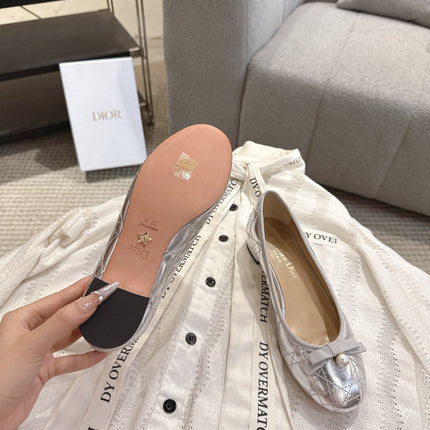 DIOR 26S LOW BLOCK HEEL PUMPS IN SILVER LAMBSKIN