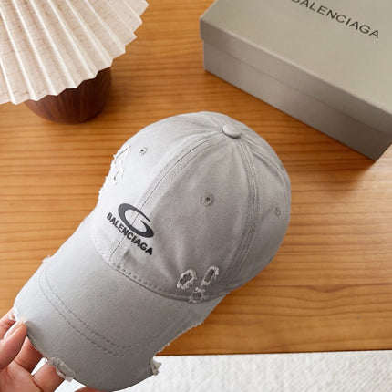 BALENCIAGA 26S BASEBALL CAP STYLE 39