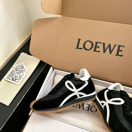 LOEWE 26S FLOW RUNNER SNEAKER IN BLACK SUEDE AND WHITE SHEEPSKIN