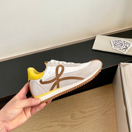 LOEWE 26S FLOW RUNNER SNEAKER IN LIGHT GRAY SUEDE AND YELLOW SHEEPSKIN