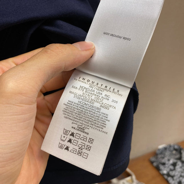 MONCLER 26S T-SHIRT 528