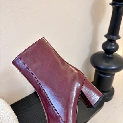 YSL 26S HEELED ANKLE BOOTS IN DARK RED SHINY CALFSKIN