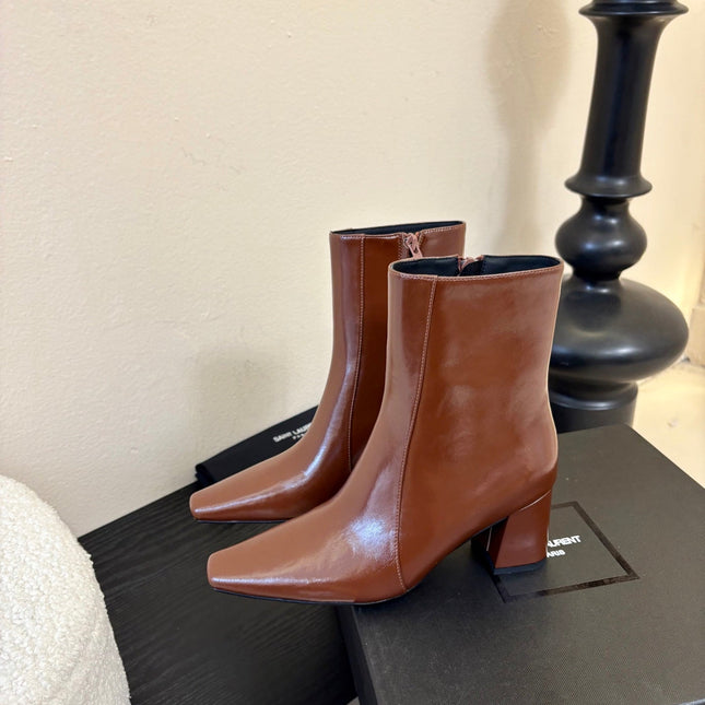 YSL 26S HEELED ANKLE BOOTS IN BROWN SHINY CALFSKIN