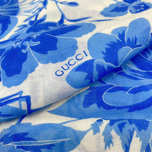 SQUARE SCARF 140 CM IN MAYA BLUE CASHMERE 398257