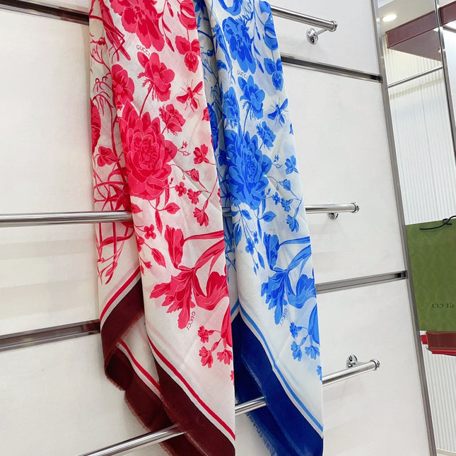 SQUARE SCARF 140 CM IN MAYA BLUE CASHMERE 398257