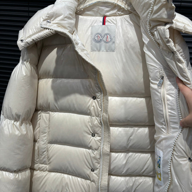 MONCLER 25S DOWN JACKET 379