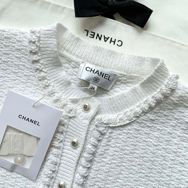 Chanel 25P Long-Sleeve Top White Tweed Pearl Buttons 237299