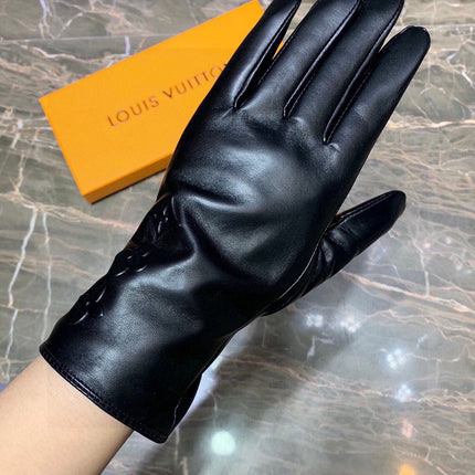 GLOVES IN BLACK EMBOSSED LAMBSKIN 465060