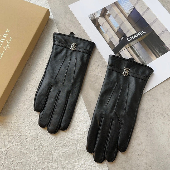 GLOVES IN BLACK LAMBSKIN 467987