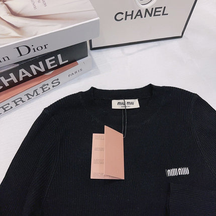 MIUMIU SWEATER STYLE 722