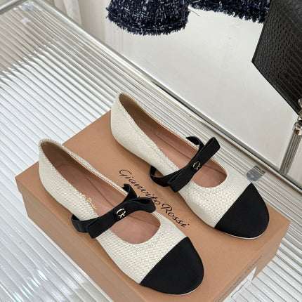 GIANVITO ROSSI 26S MARY JANE FLATS IN BLACK AND WHITE FABRIC