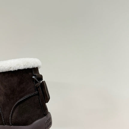 ANKLE BOOTS IN DARK CHOCOLATE SUEDE AND FLEECE LINING