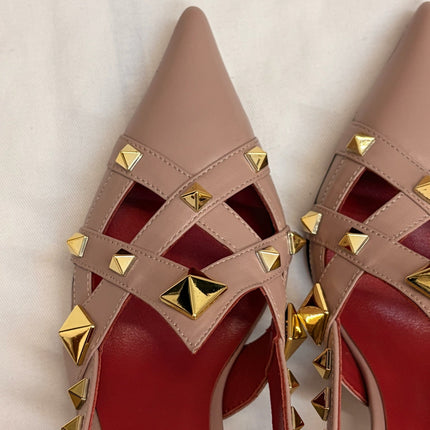 VALENTINO 26S ROCKSTUD SLINGBACK HEELS IN BLUSH NUDE CALFSKIN