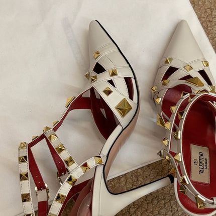 VALENTINO 26S OCKSTUD HEELS IN OFF-WHITE CALFSKIN
