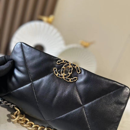 CHANEL 26S FLAP BAG 26 IN BLACK LAMBSKIN