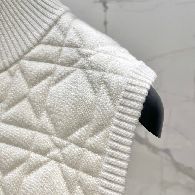 DIOR 26S DIAMOND-PATTERN KNIT VEST 947
