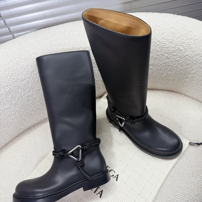 BOTTEGA VENETA 26S TALL BOOTS IN BLACK CALFSKIN WITH ROPE DETAIL