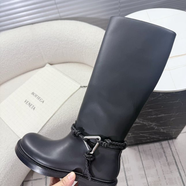 BOTTEGA VENETA 26S TALL BOOTS IN BLACK CALFSKIN WITH ROPE DETAIL