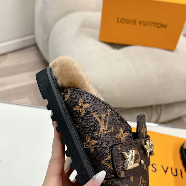 LV MULES IN BROWN MIN BLACK SHEARLING GOLD HARDWARE