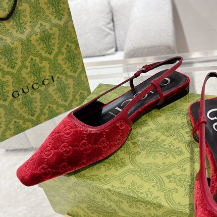 SLINGBACK FLATS IN CHERRY RED VELVET
