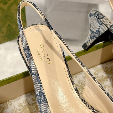 MID-HEELED SLINGBACK 4.5 CM IN PALE GRAY CANVAS
