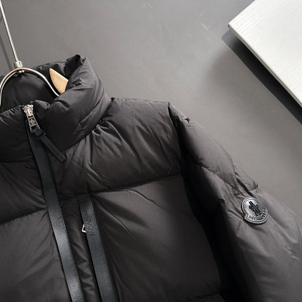 MONCLER PUFFER JACKET IN BLACK 264575