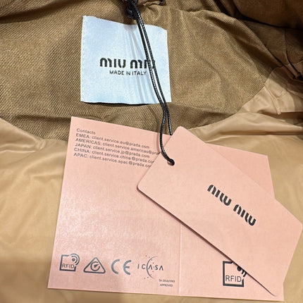 MIUMIU PUFFER VEST STYLE 565