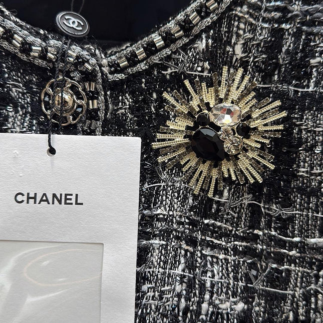 CHANEL 26S JACKET 796