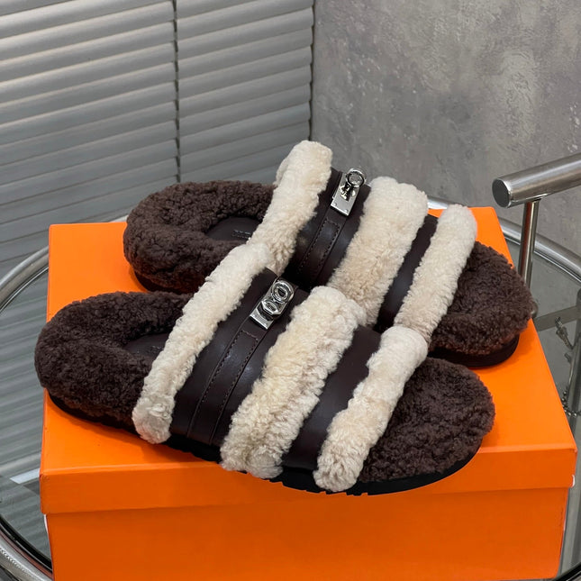 HM 25S SANDAL IN BEIGE WOOL AND DARK BROWN LAMBSKIN WITH SILVER HARDWARE