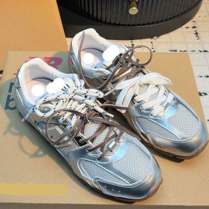 26S RUNNING SNEAKERS IN SILVER CALFSKIN AND WHITE MESH RUBBER SOLE