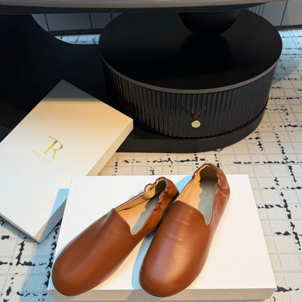 THE ROW 26S LOAFERS IN CARAMEL BROWN CALFSKIN