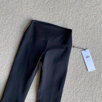 ALO FLARED PANTS STYLE 143