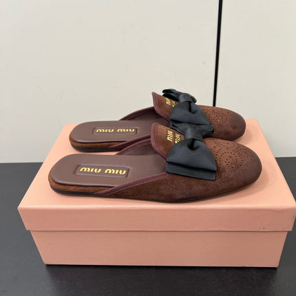 BOW MULES IN CHOCOLATE SUEDE