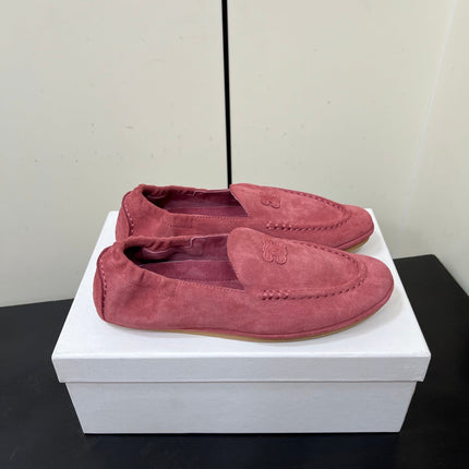 CELINE 26S MAILLON TRIOMPHE LOAFER IN PINK SUEDE