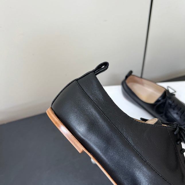 CELINE 26S MINIMAL LACE-UP SHOES IN BLACK CALFSKIN
