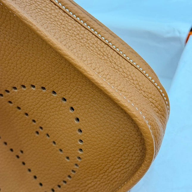 HM 26S EVELYNE BAG 23MM IN ORANGE BROWN GRAINED CALFSKIN