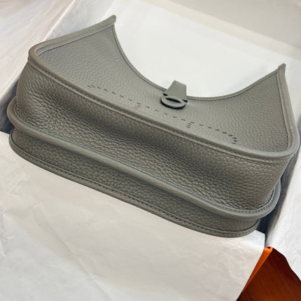 HM 26S EVELYNE BAG 23MM IN GRAY GRAINED CALFSKIN